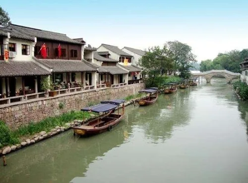 小河直街实景 2