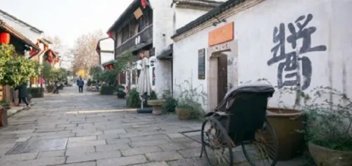 小河直街实景 3