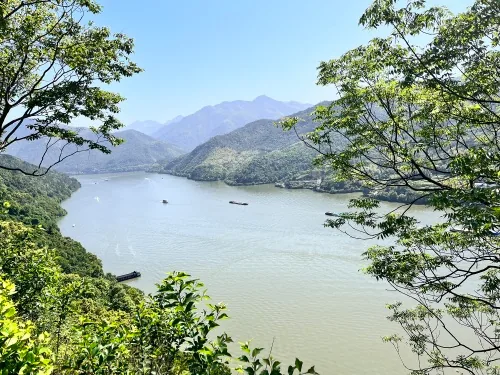 严子陵钓台实景 2